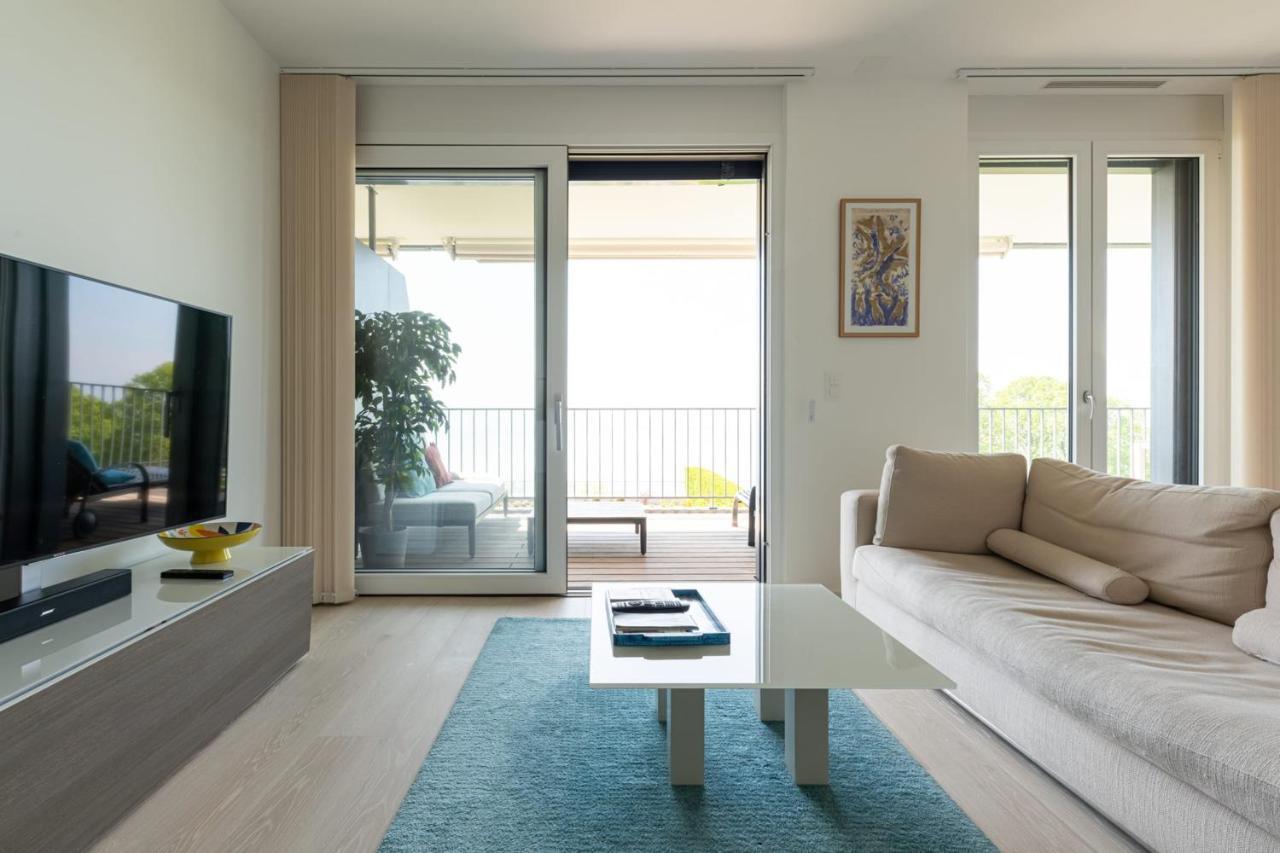 Les Terrasses De Lavaux 1 - Appartement De Luxe Avec Vue Panoramique Et Piscine Puidoux Εξωτερικό φωτογραφία